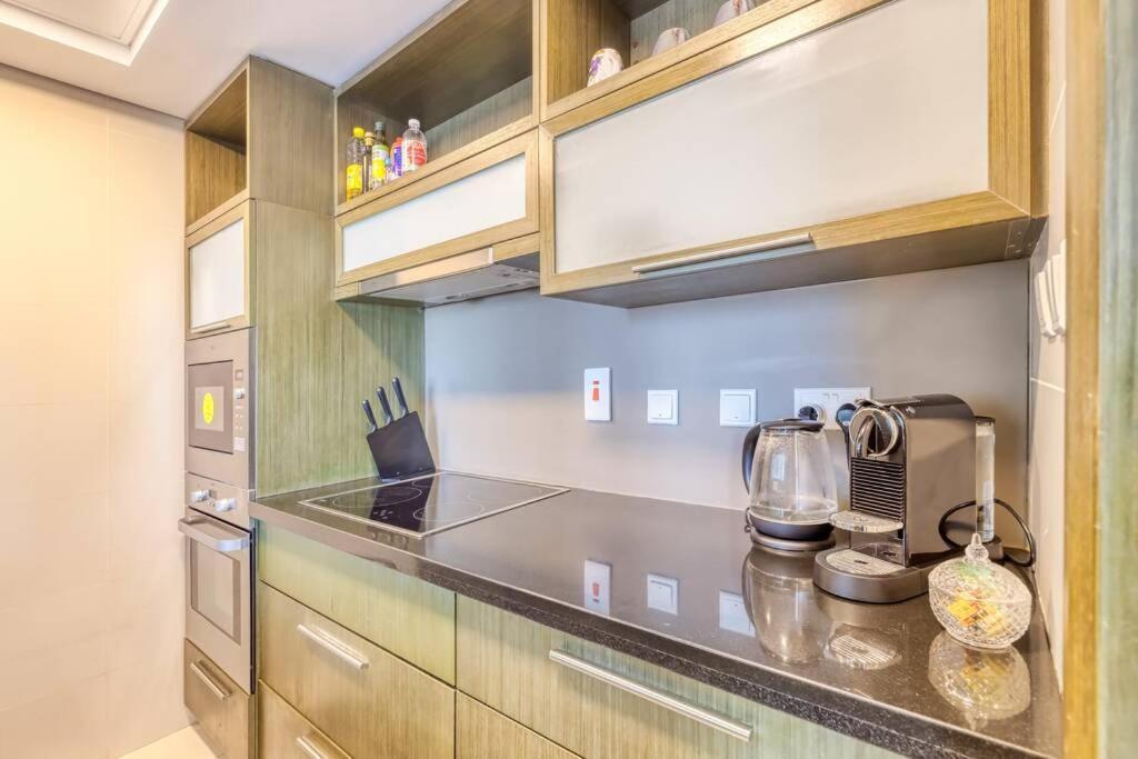 Xanadubai Loft Tower - Your Home Away From Home In Downtown Dubai! Eksteriør billede